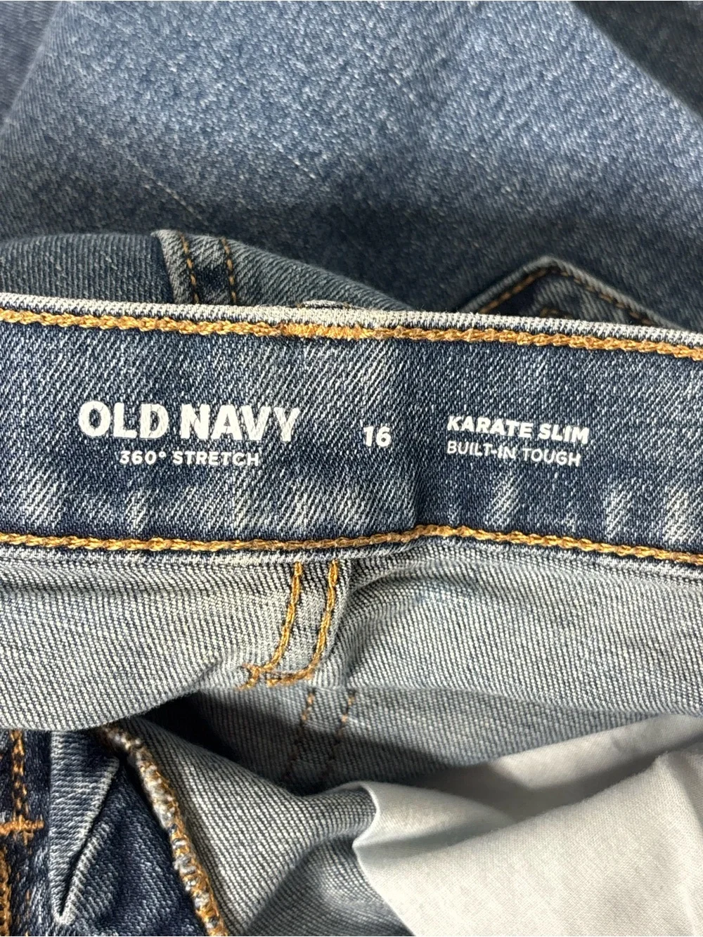 Old Navy Girls size 16 karate slim